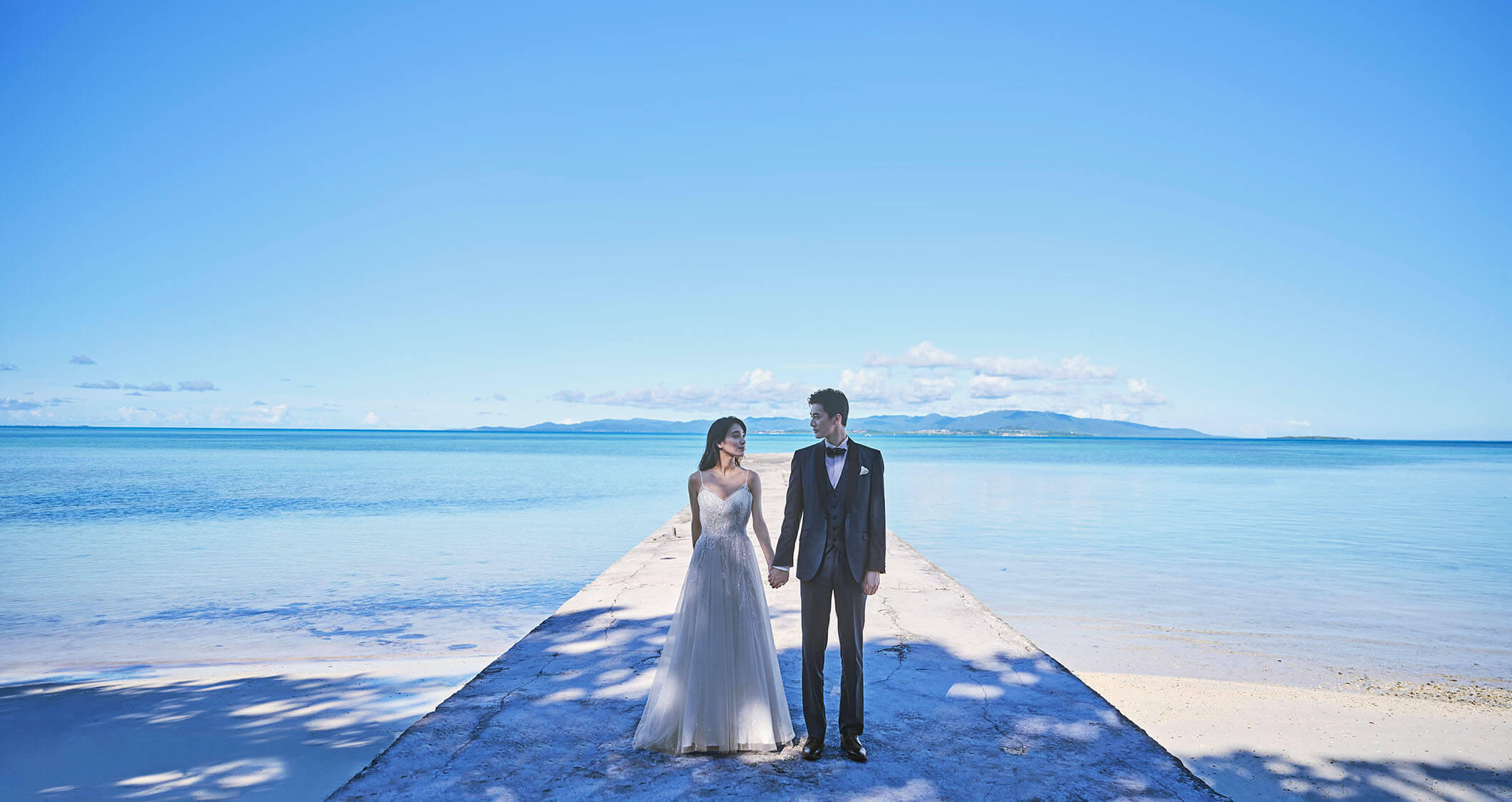 石垣の海を一望できるチャペル婚」石垣島は今外国人の中で一番注目される海です。とスタッフさんが 口コミ・評判クルデスール・チャペルワタベウェディングウエディングパーク