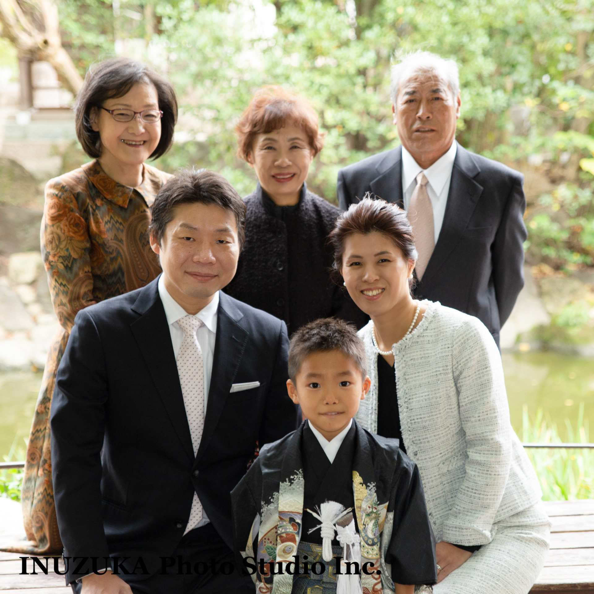 七五三のママコーデは着物派・スーツ派・ユニクロ派？ママの服装選び紹介 こども写真館プレシュスタジオ