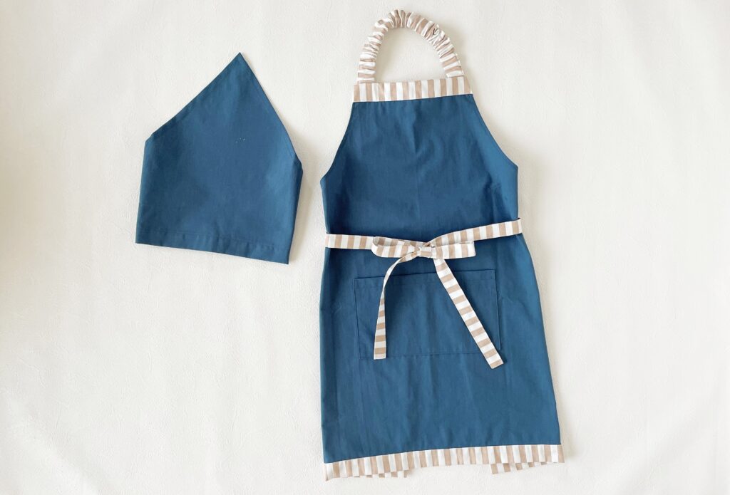 小学生 高学年用 エプロン 作り方 150〜160サイズ 高学年でもかぶるだけ - YouTube
