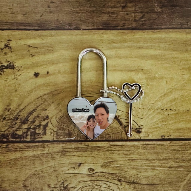 フリーアイコン＊ペア画に使える女の子と男の子momochyのおうちイラストレーターももちーのWebサイト