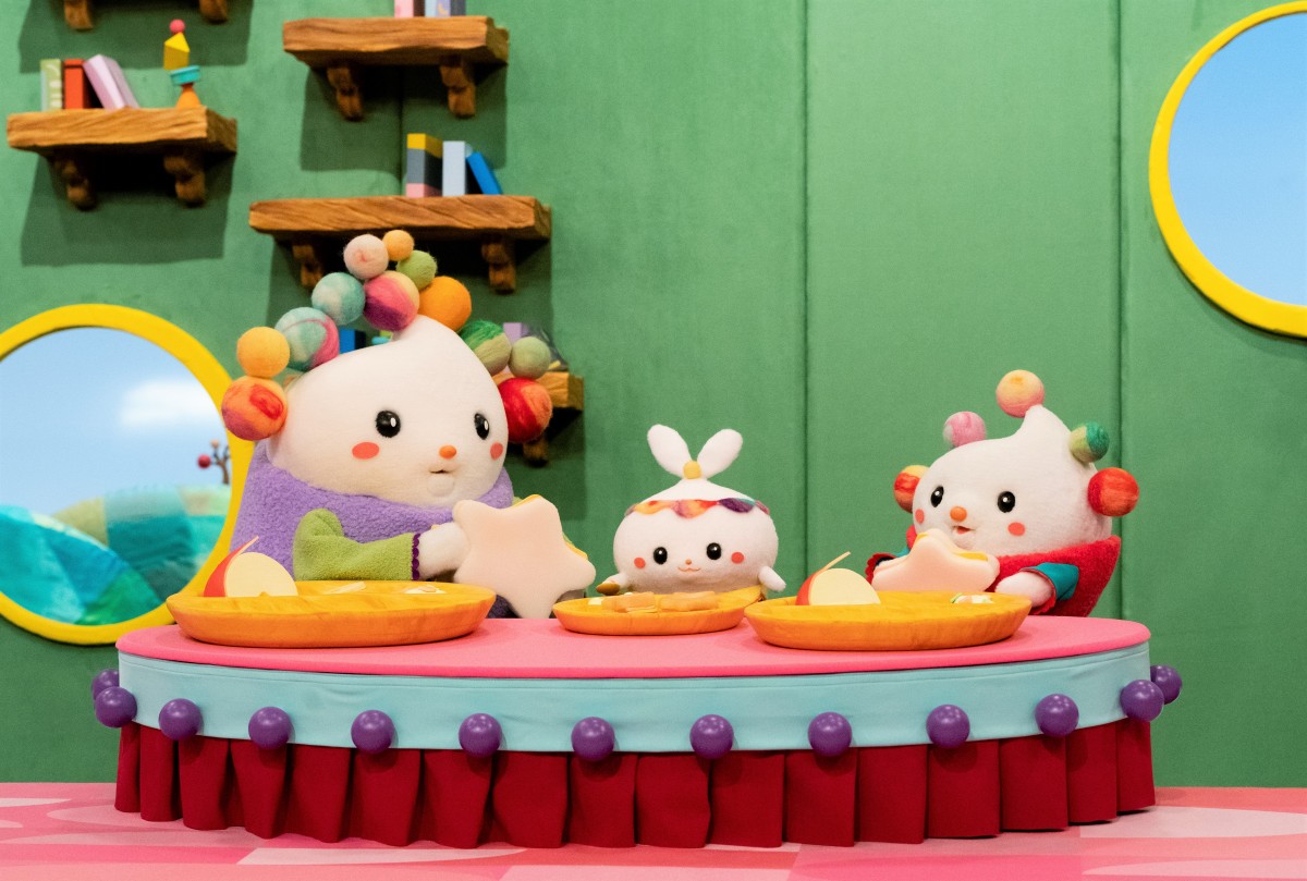 2023年4月3日から番組がリニューアルし、新キャラクター「ぽぅぽ」がワンワンと一緒に商品に登場!いないいないばあっ!公式グッズポータルサイト