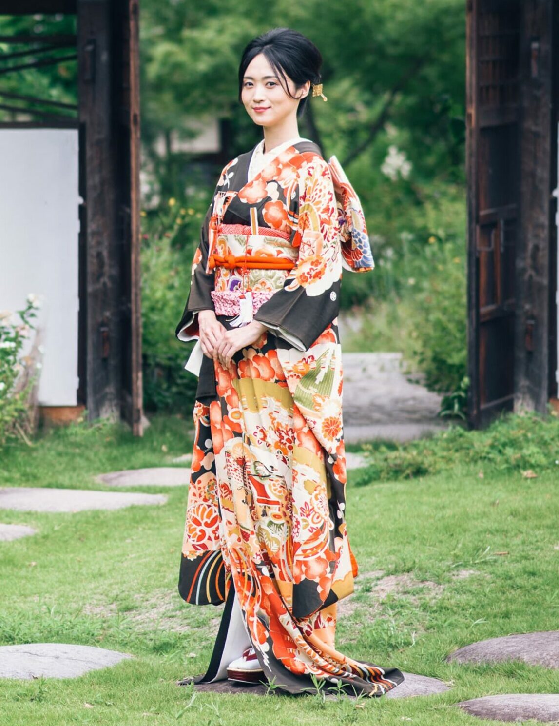 完全ガイド 結婚式の花嫁におすすめの振袖スタイルとは？ゆめや通信アンティークきものレンタル ゆめや