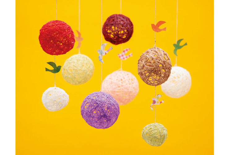 白とブルーで涼しげに「マリンモチーフの吊るし飾り」世界文化ワンダ