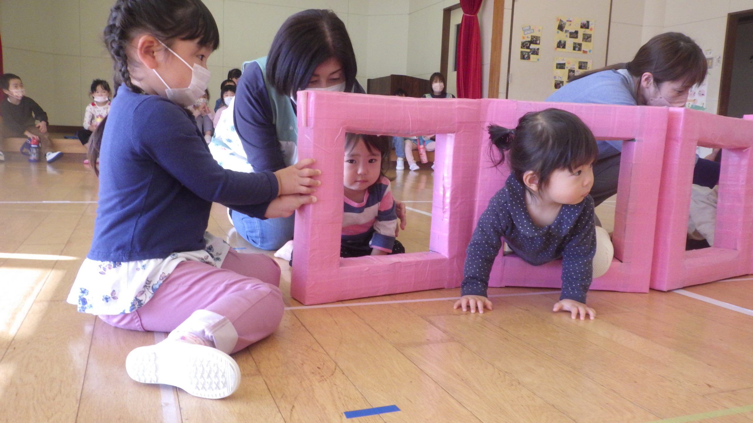 西原 1歳児感触あそび!ロータスプリスクール西原