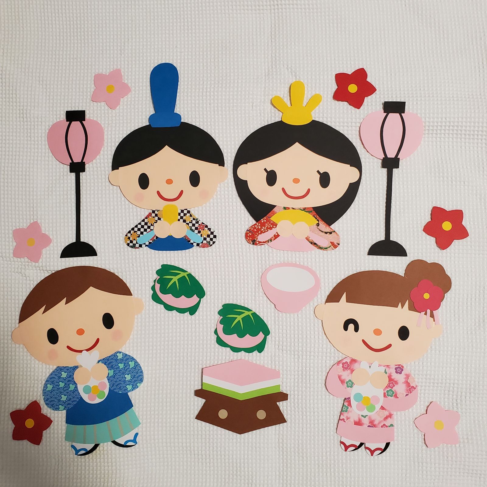 マイおひなさまを作りました。大場町みんなのいえわたせハウス