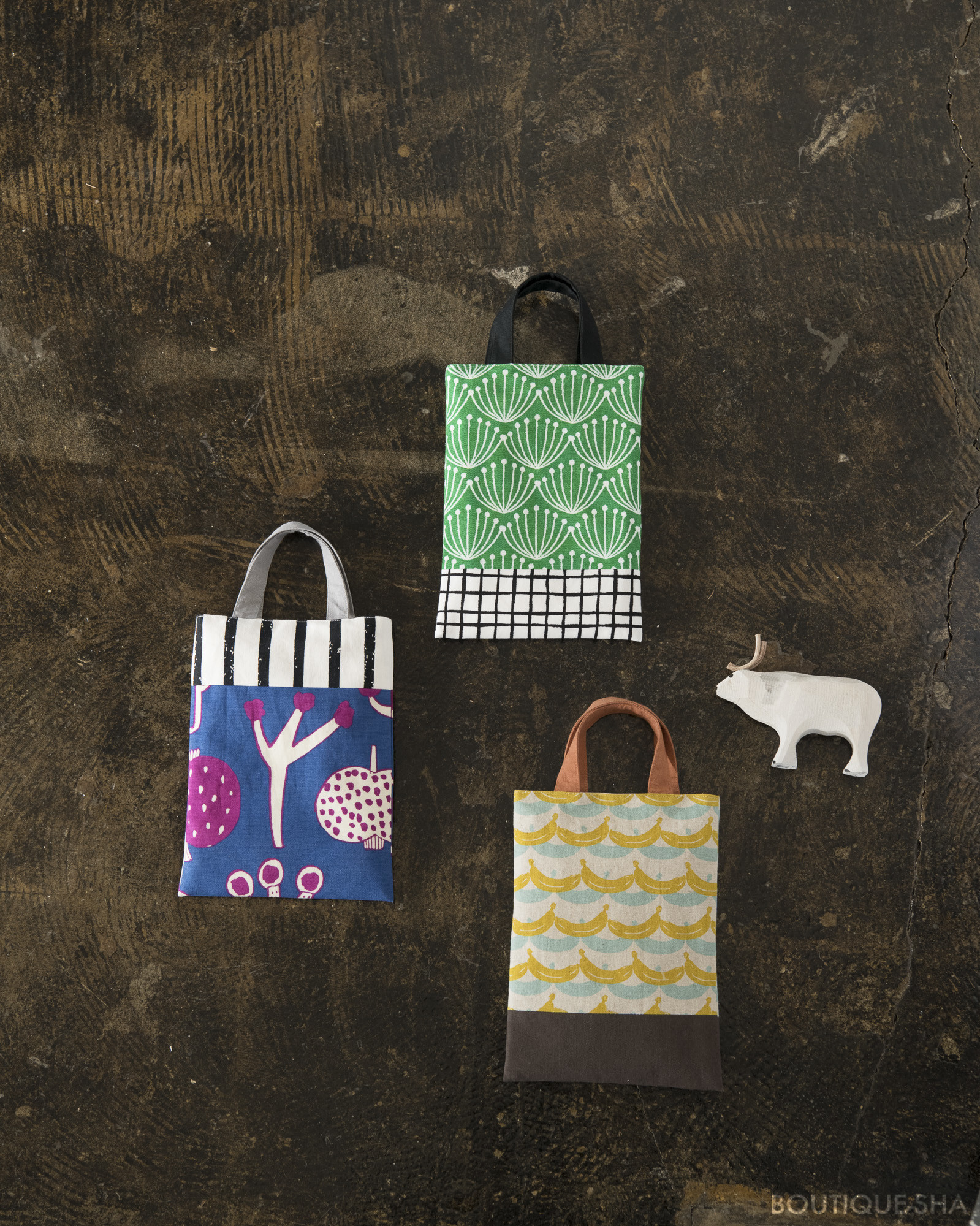 ハギレで作るかわいい布こもの本の情報ブティック社