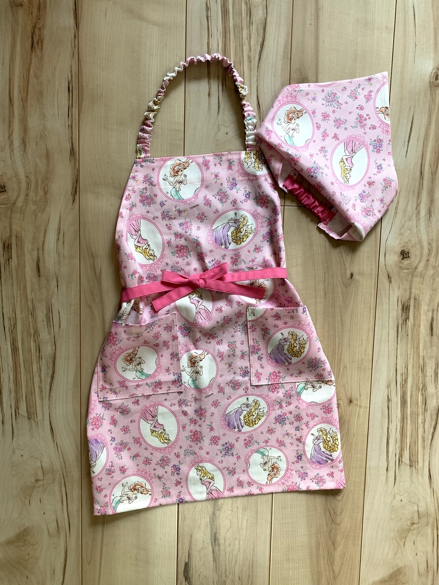 子供エプロンの作り方 まっすぐ縫いで簡単！Craftie Style