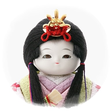 平安宮廷をイメージした優雅な創作雛人形飾り。友禅衣装で裾が長い女雛が特徴ですの通販～選ばれるお店の雛人形