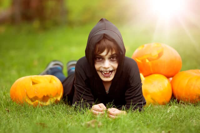 ハロウィンの男の子用仮装衣装を手作り！100均で簡単な作り方コタローの日常喫茶