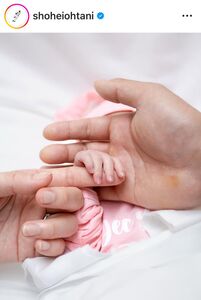 長女誕生から1か月 大谷翔平夫人・真美子さん、“伝説の家政婦”タサン志麻さんの食事・育児メソッドに傾倒 長女のお披露目は夏のオールスターゲームかNEWSポストセブン