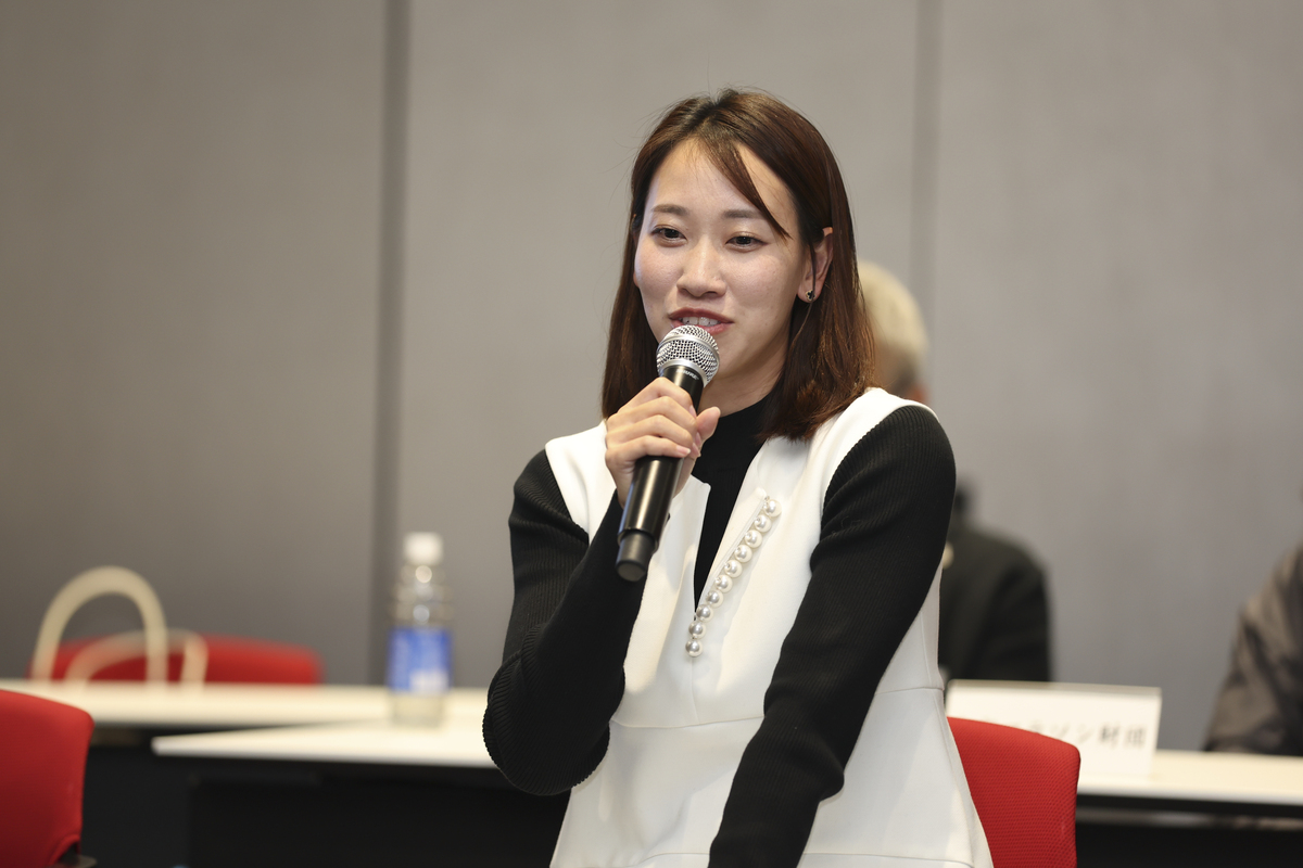 元陸上の福島千里さん すっごい清楚美女！現在の姿が「キレイやな」引退から３年 ＮＨＫ生放送に現る - スポーツ報知