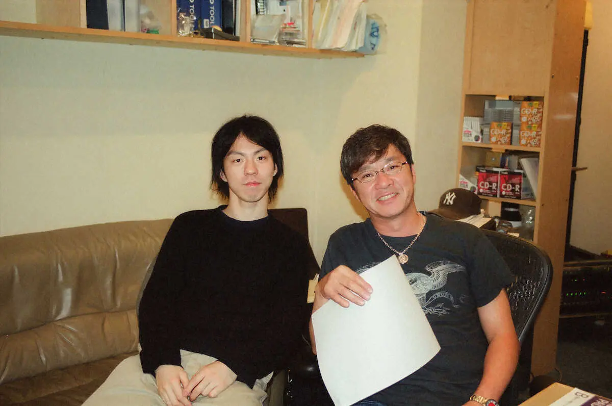 西城秀樹さん長男・木本慎之介さん レザーブルゾン＆ダメージジーンズのコーデにファン反響 「男らしく大人の雰囲気になりましたね」TBS NEWSDIG