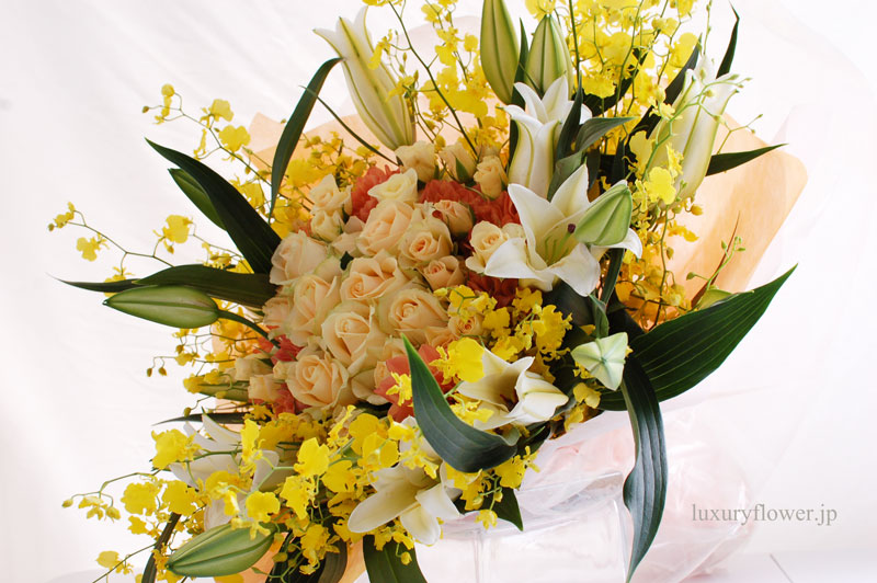 両親の結婚記念に贈る花束～娘よりプロポーズフラワーショップ