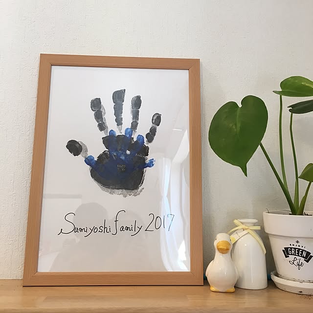 赤ちゃん 手形 足型アート 100均作り方TikTok