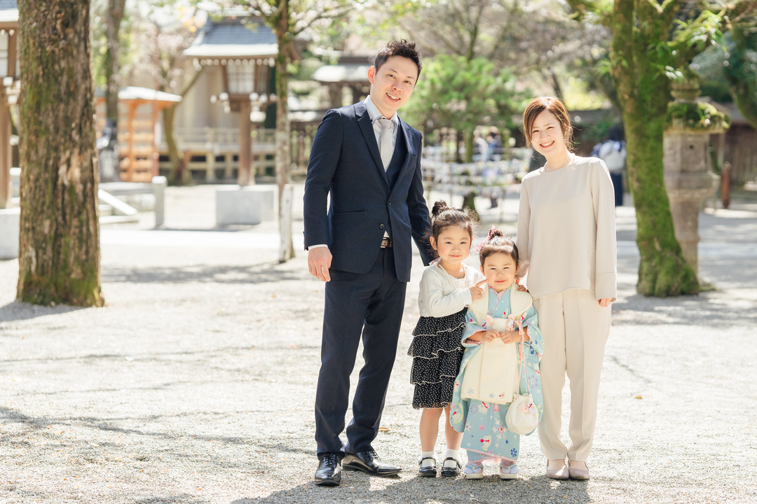 七五三のママコーデは着物派・スーツ派・ユニクロ派？ママの服装選び紹介 こども写真館プレシュスタジオ