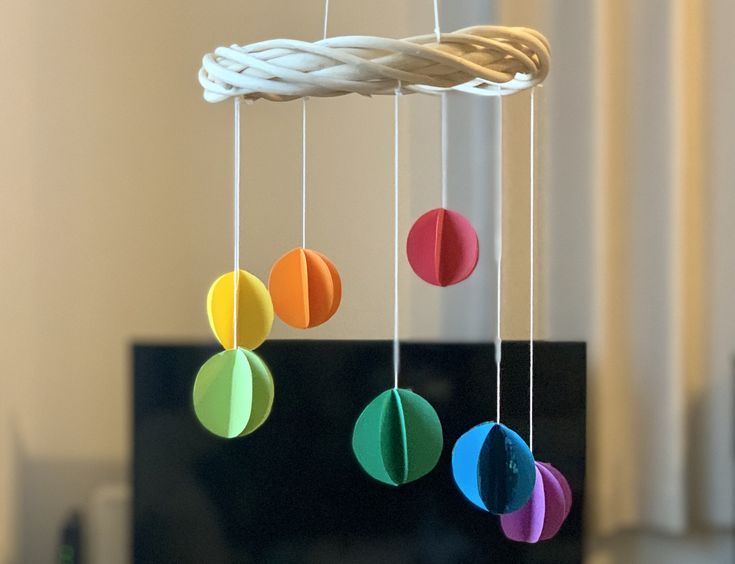 都民の日」赤ちゃんへの工作、折り紙モビール。Oct01,2013: 住宅のお仕事&子育てin恵比寿