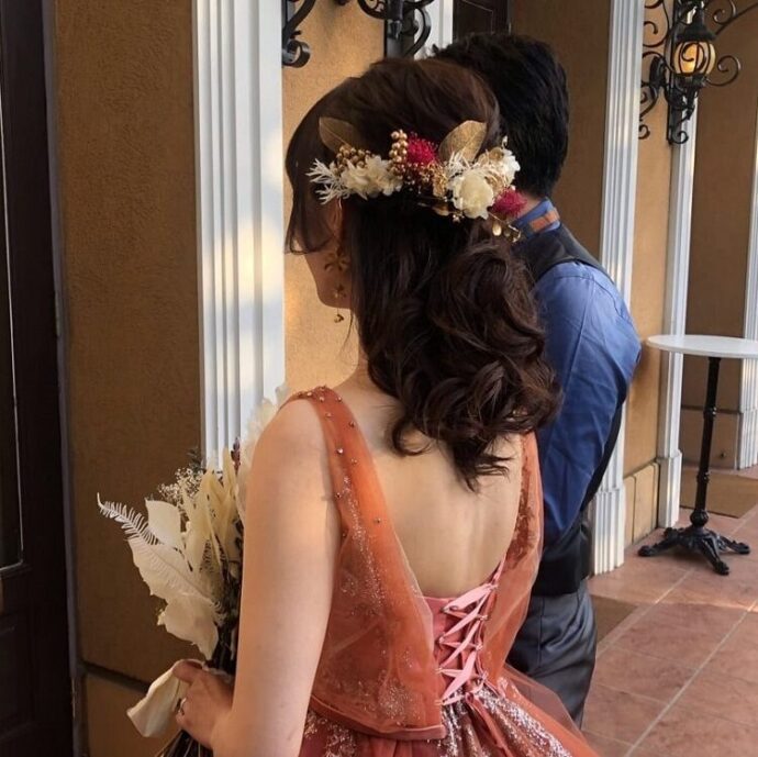 花嫁 髪型 ミディアムハーフツインTikTok