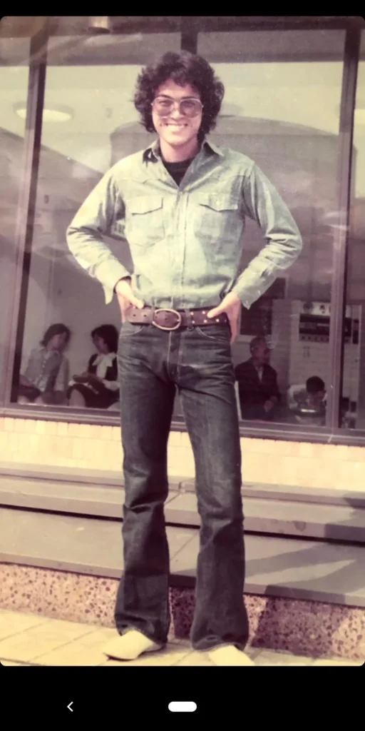 藤井風の父親はハーフなの？喫茶店を営む実家や家族を紹介！yokomokoトレンド