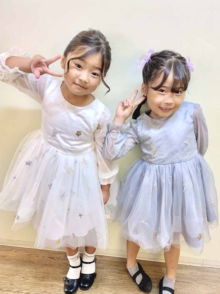 エルサ風、ハート三つ編み 卒園式、入学式の簡単ヘアアレンジ3選 アレンジ自在のロングヘア編 結婚式などハレの日にも！HugKum はぐくむ