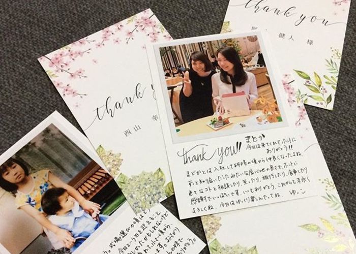 例文付き 結婚式席札カードのメッセージどうしてる？相手別におすすめ文紹介 - おしゃれな結婚式を綴るコラム ファルベ