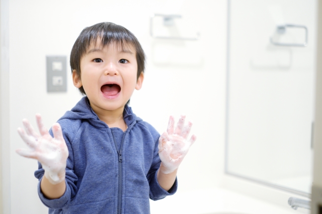 振り払う 手の写真素材 - PIXTA