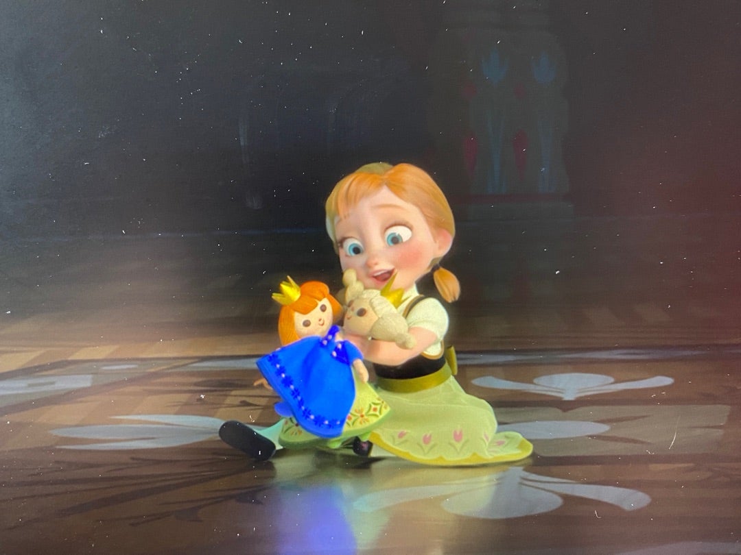 香港ディズニーランドアナと雪の女王幼少期ぬいぐるみファンタジースプリングス ディズニ