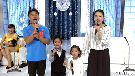 日曜ビッグバラエティ 徳光＆ピン子＆ミッツのもしも突然芸能人が家族になったらどうなる!?」で2泊3日の家族体験に挑戦した品川庄司・品川 右端 。 c テレビ東京- 芸能人が家族になったら？品川が悩み抱える家庭に2泊3日画像ギャラリー 2 3- お笑いナタリ