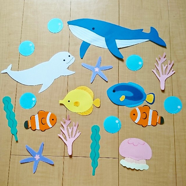 Amazon.co.jp: 海の生き物 水族館 画用紙 壁面飾り 夏 ガーランド 保育園 幼稚園 : おもちゃ