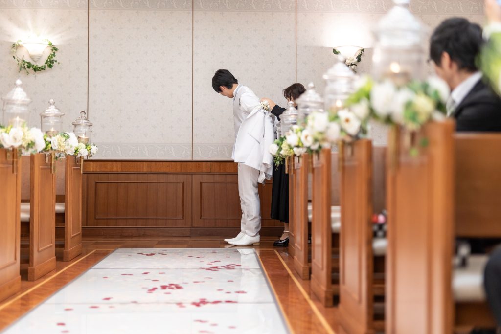 結婚式には訪問着で出席できる？ ゲストとしてお呼ばれする場合 - 晴れ着の丸昌横浜店 晴れ着のアレコレ