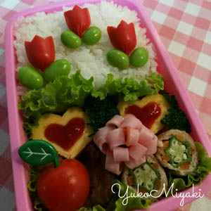 お弁当箱 子供 幼稚園 保育園 ダイカット プラレール トミカ 新幹線 パトカー 消防車弁当箱 ランチボックス 子供 男の子 かがやきドクターイエロー こまち はやぶさ N700 乗り物 車の通販はau PAY マーケット - お弁当グッズのカラフルBOXau PAYマーケット