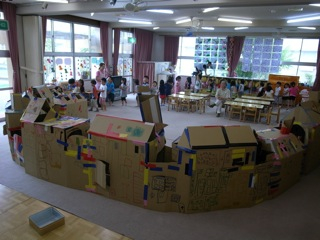 わくわく秘密基地♡ダンボールハウスを作る3ステップ図解cozue