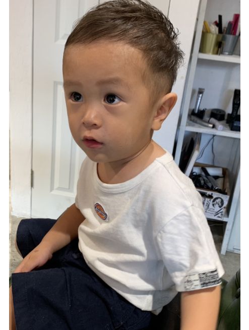 赤ちゃん 髪型 ツー ブロック