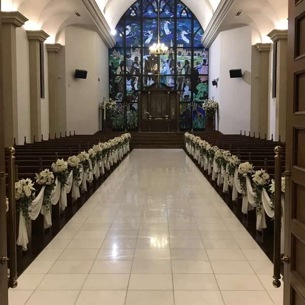 ステンドグラスが素敵大聖堂が魅力のチャペル8選 首都圏Ver.結婚式のペーパーアイテム制作・販売 Soi-meme wedding