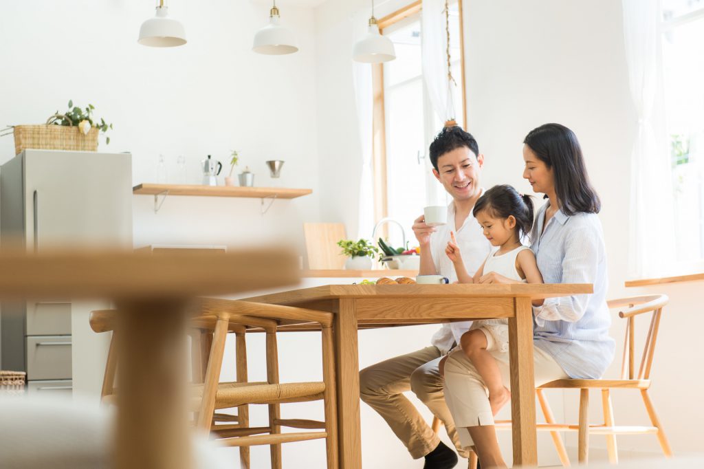 大型ドライバー 飲料水配送 風通しバツグンの社風 家族団らんできる日勤専属 長期休暇あり有限会社丸十運輸採用サイト