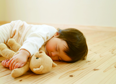 赤ちゃんの横顔ってなんでこんなかわいいんだろう