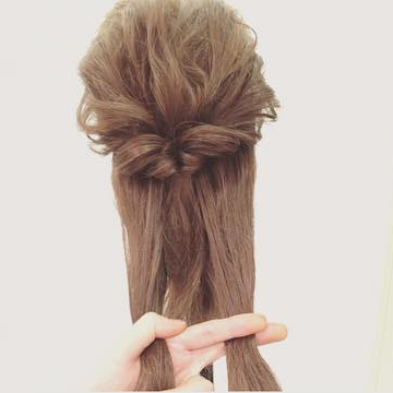 アナと雪の女王」エルサ風ヘアアレンジヘアレシピ 頭美人