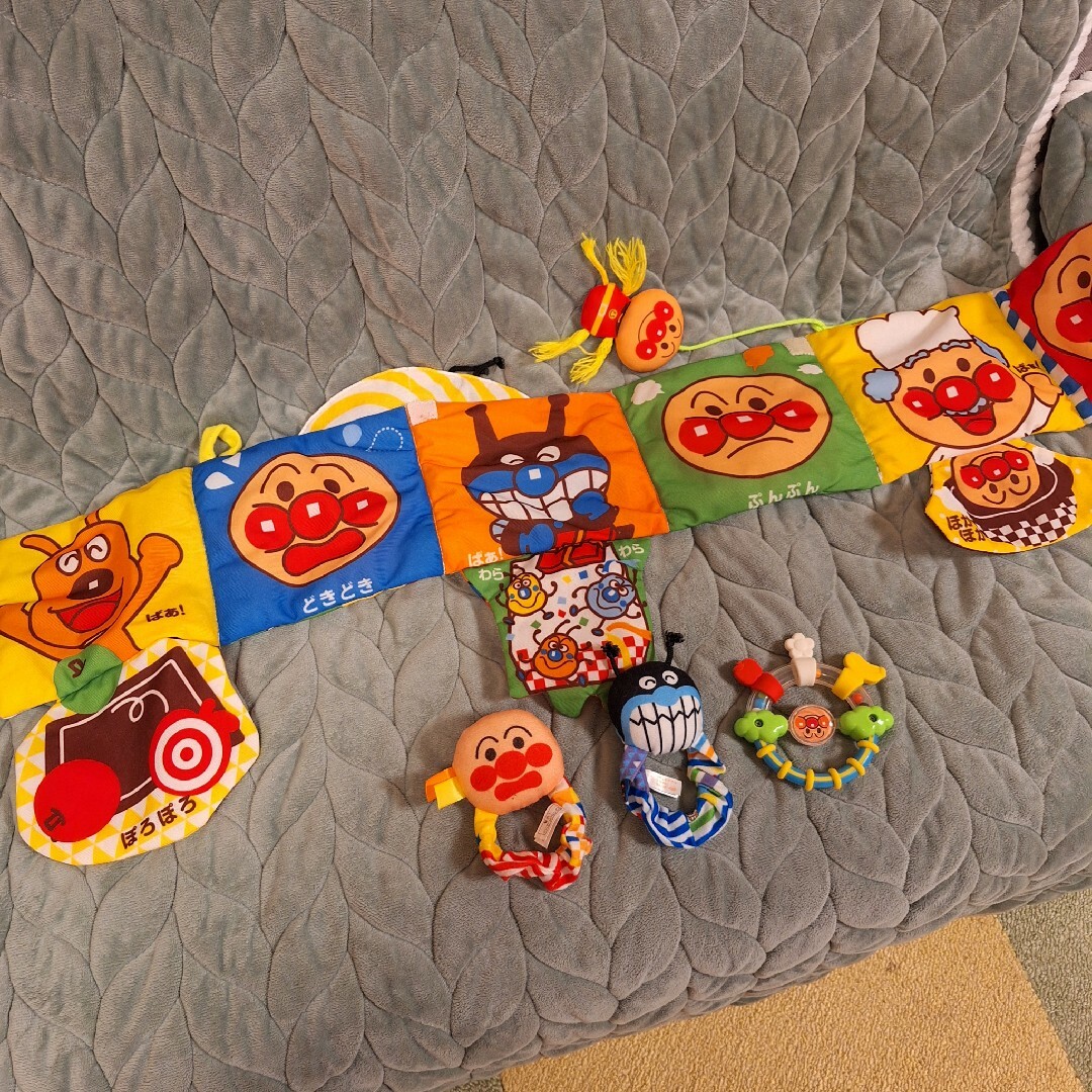 ベビラボ アンパンマン 脳を育む おでかけ布えほん 通販おもちゃ・遊具・乗用玩具・三輪車アカチャンホンポ Online Shop