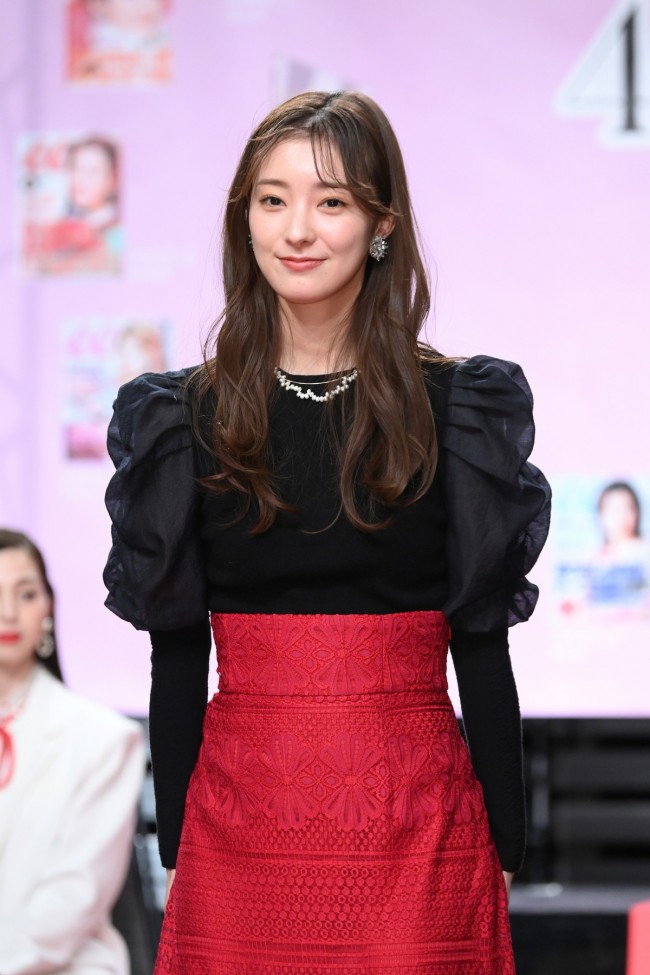 ミス美しい20代」受賞の美女が「CanCam」専属加入!宮本茉由が「眩しすぎる原石」と編集長も絶賛 - モデルプレス