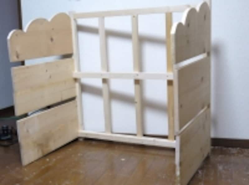 DIY 6000円以内でおしゃれなベビーベッドをDIY