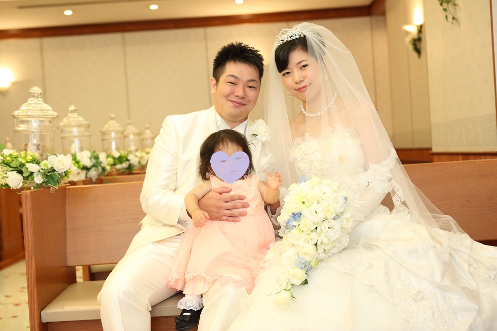 結婚式への参列は産後いつから？注意や準備とお呼ばれドレスについて - teniteo テニテオ