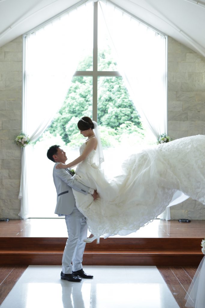 ダッコール ポーズ西松屋