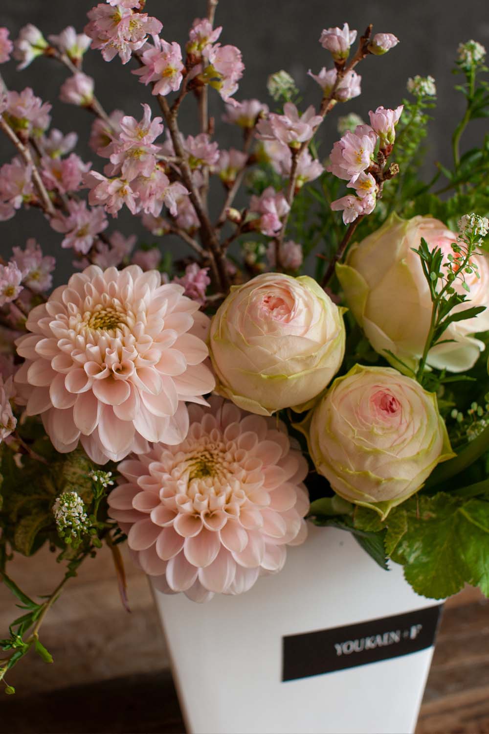 卒業・卒園のお祝いにおすすめのプリザーブドフラワーはコレ!ベルビーフルールのブログ~あなたの想いと幸せの瞬間をお届けします~