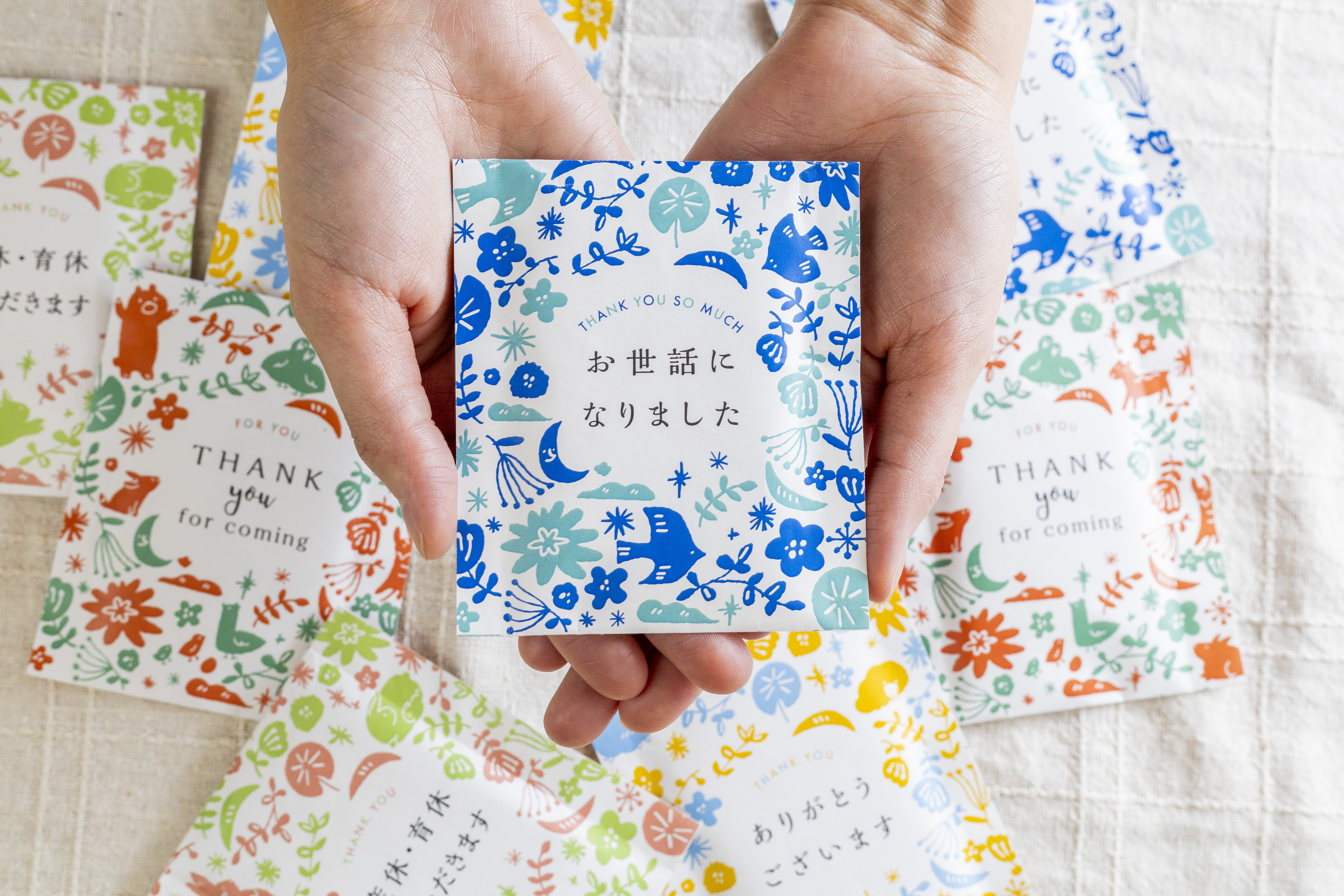 バルーン 誕生日 バルーンギフト ディズニー ぬいぐるみ ミニバルーン花束付き 小学生 低学年 高学年 女の子 かわいい 風船 アレンジバルーン プレゼント子供 ギフト 成人式 発表会 結婚式 結婚式 卒業式 入学式 入学 卒業 開店祝い クリスマス -プリーズ ギフト