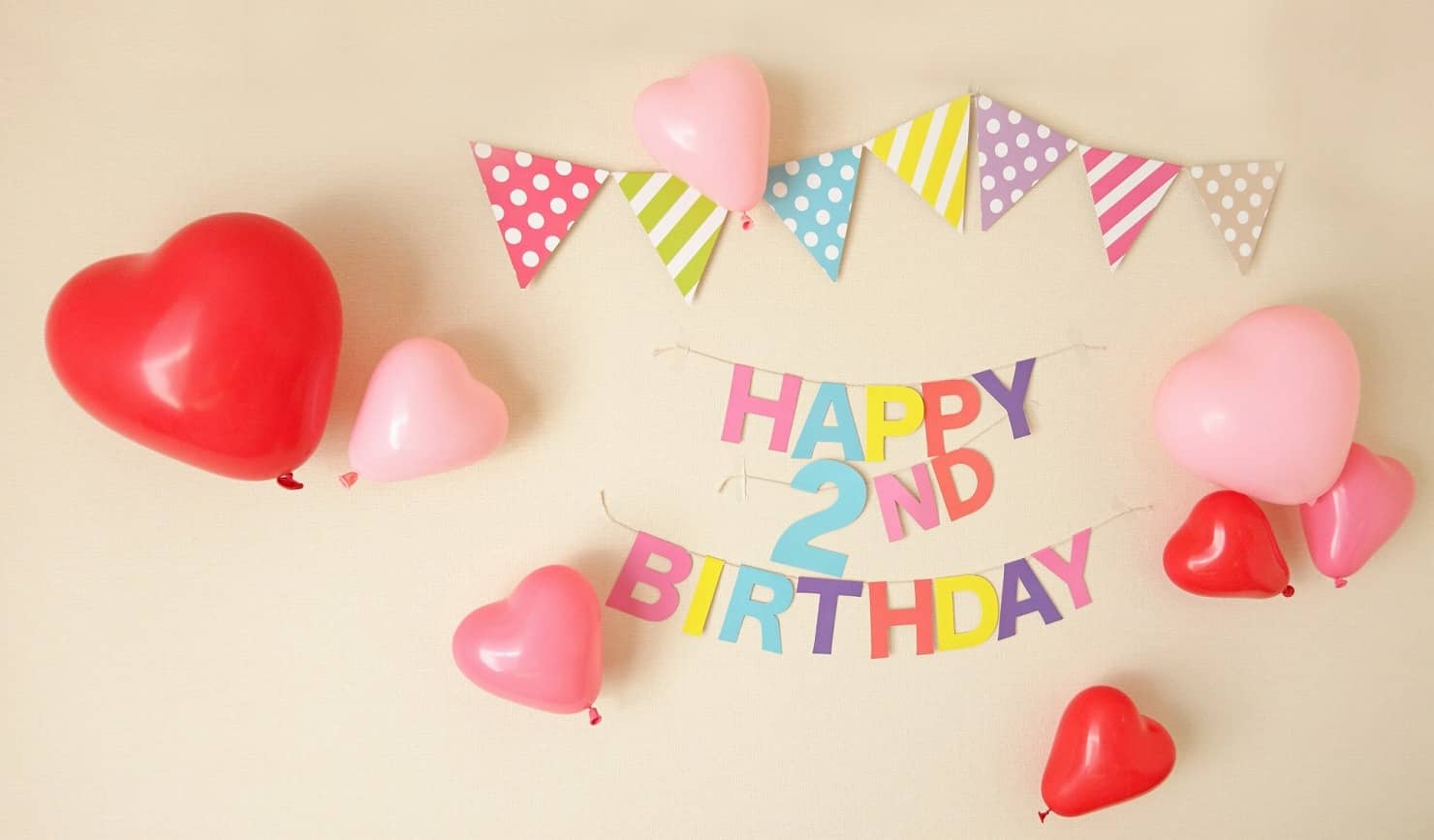 2025年 2歳の女の子が喜ぶ誕生日プレゼント 人気ランキング12選!飾り付けのアイデアなども紹介!プレゼント&ギフトのギフトモール