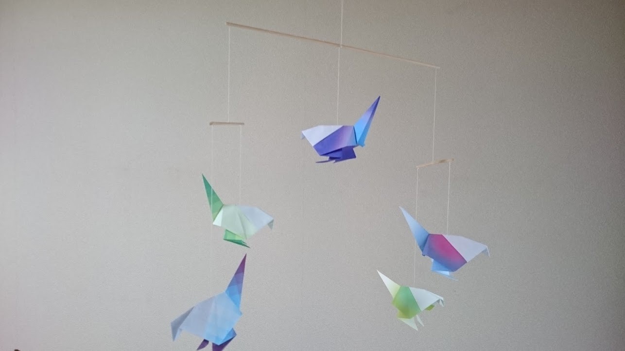 佐藤蕗のおもちゃ作家的生活「ねんね期におすすめの、手作りモビール」コモドライフ