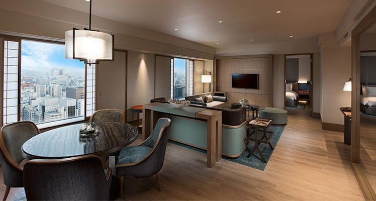 微弱電流マッサージ,名古屋ヒルトン,伏見エステ,カップルエステ,自律神経を整える ,teslatherapy ,エナジーテラピー,気持ちいいマッサージ,ホテルマッサージ,伏見グルメ