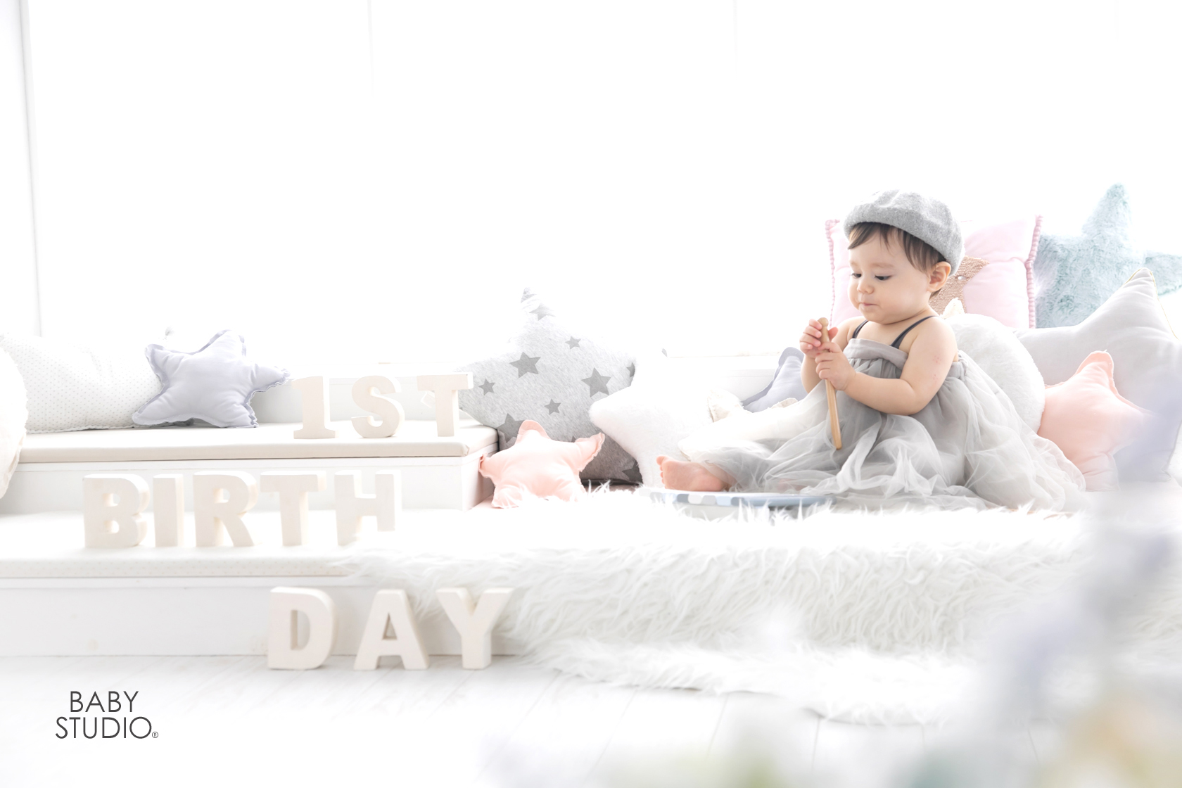 1歳の誕生日の写真撮影なら福井の写真館 - 横山スタジオ