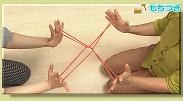 各地で伝承されてきたあやとりの世界 『あやとりいととり 3冊親子であそぶ あやとり絵本』福音館書店