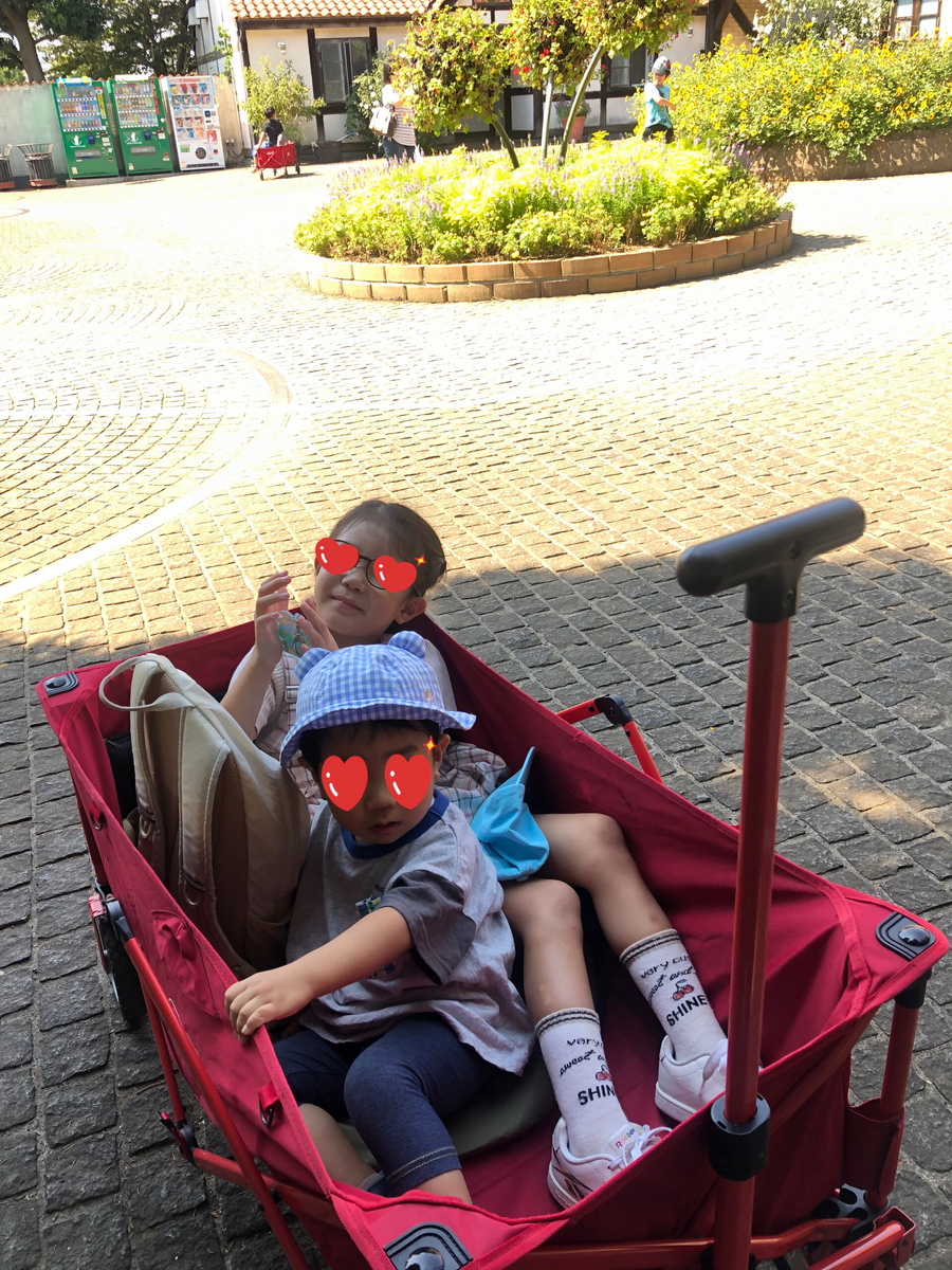 3連休楽しもう!!まつり開催♬ お子様にはお土産いっぱい!15000円以上お買い上げの方にはなんと!トランクボックスの中から1着お洋服プレゼントも!!プレゼントはなくなり次第終了となります。ぜひシュガーデイズに遊びに来て下さいね♡sugardaysシュガーデイズ