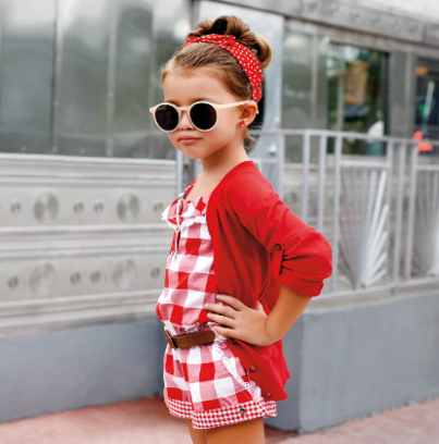 外国人 子供 かわいいの写真素材 - PIXTA